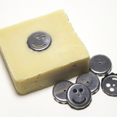 Metallplättchen für Seifenhalter